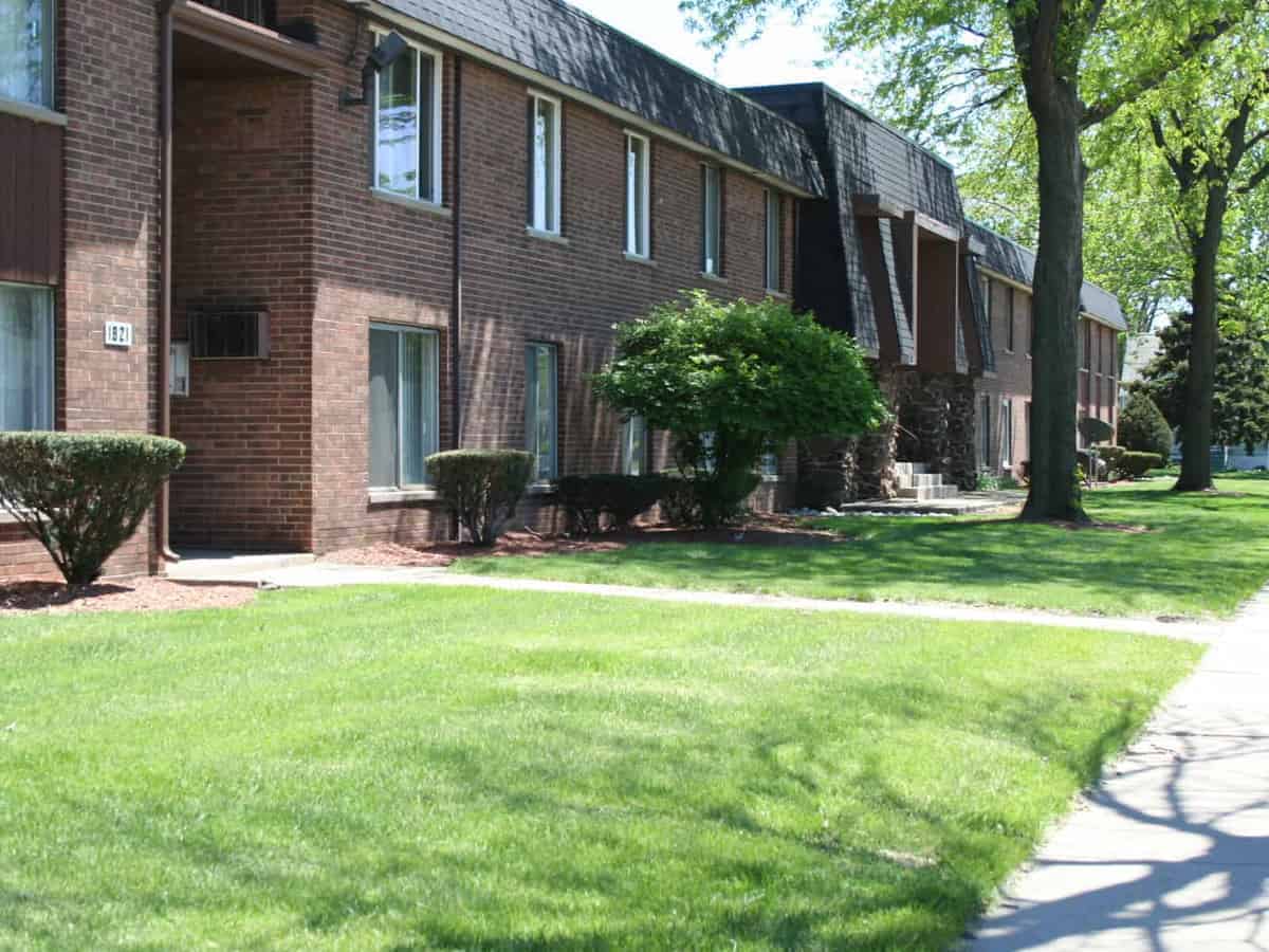 2017 Virginia St. Gary, IN 46407 MGM Property Management