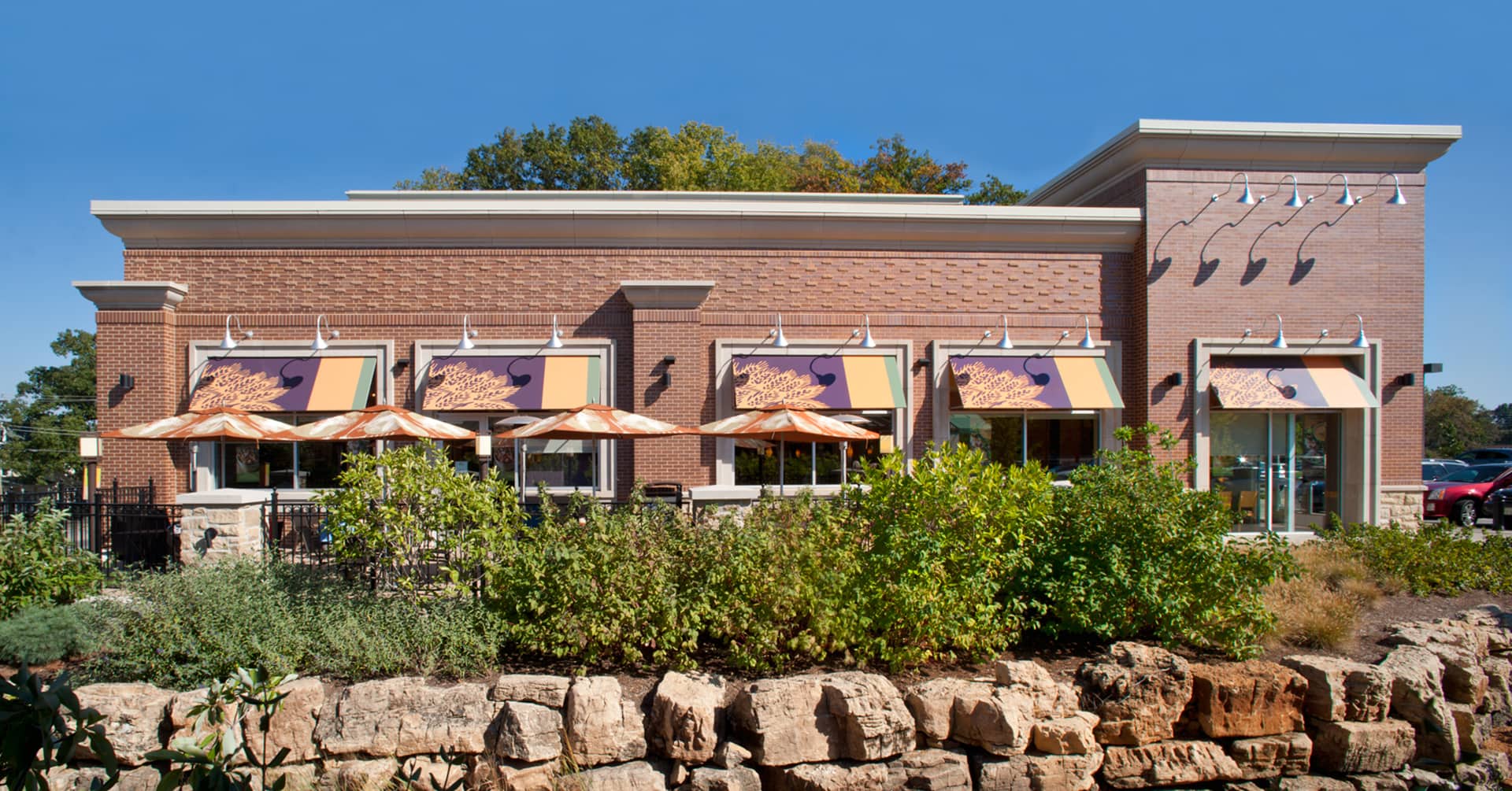 Plaza Frontenac M+H Architects