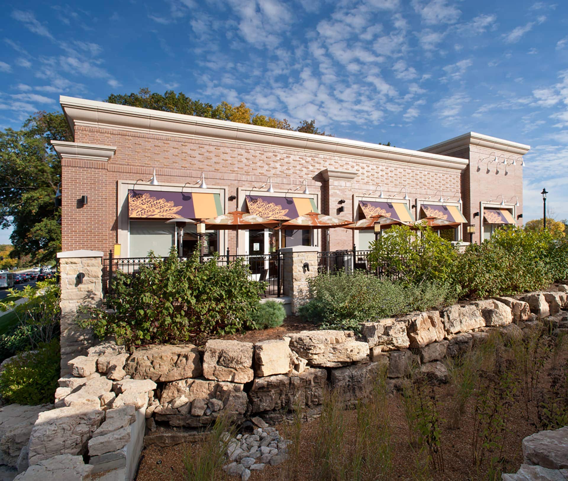 Plaza Frontenac M+H Architects