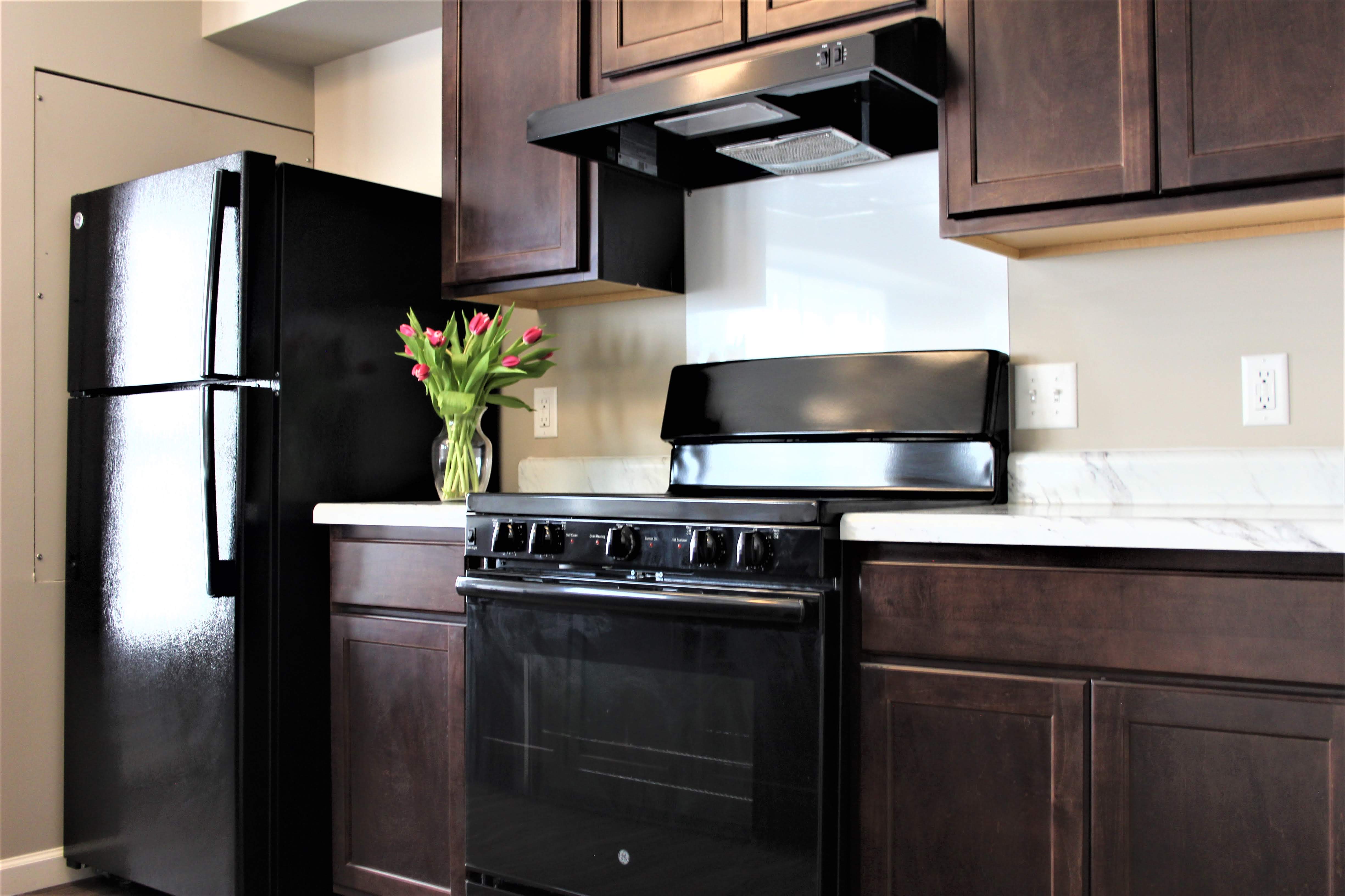 9100 On Gratiot MHT Management