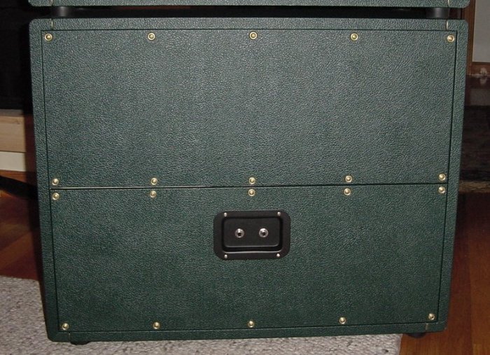 Open Or Closed Speaker