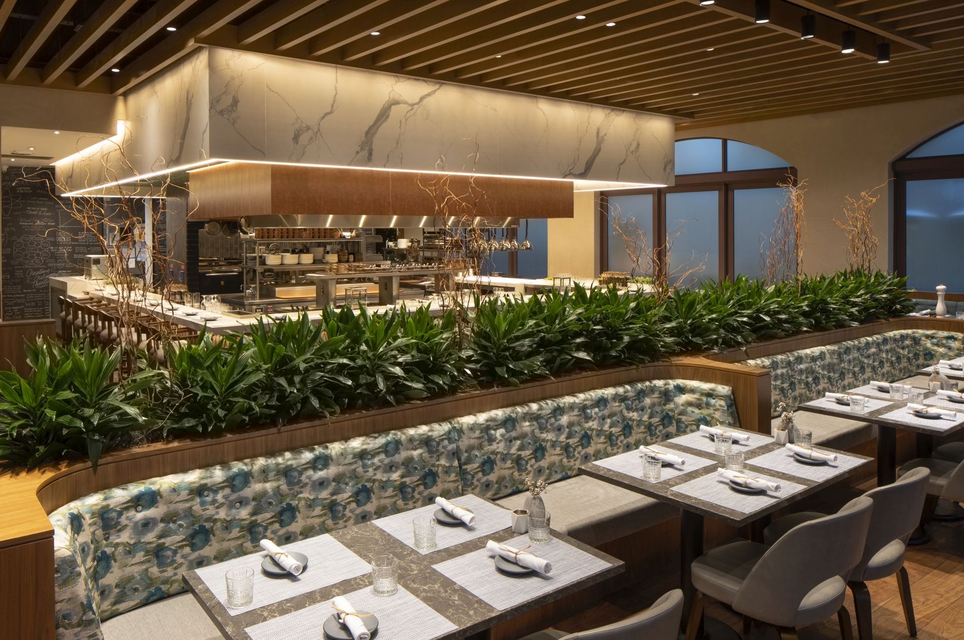 Beacon Restaurant, Jupiter Miami Lighting Design