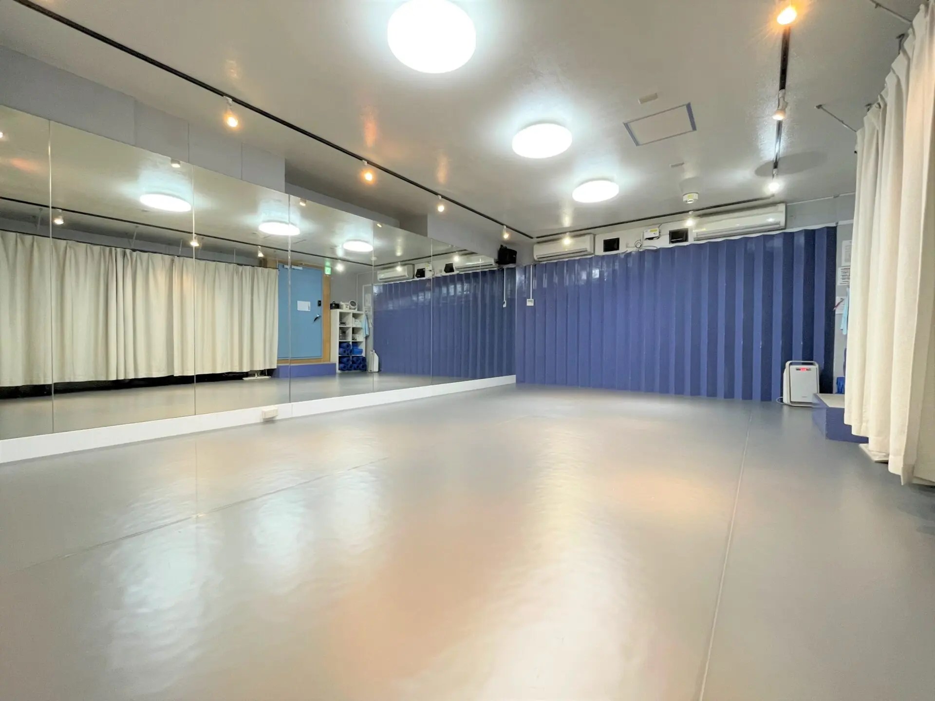 スタジオ記事 池袋 レンタルスタジオ MIB はこちら