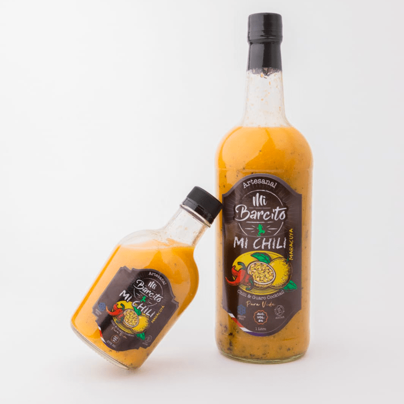 Mi Barcito Chili Guaro 100 artesanal de Costa Rica.