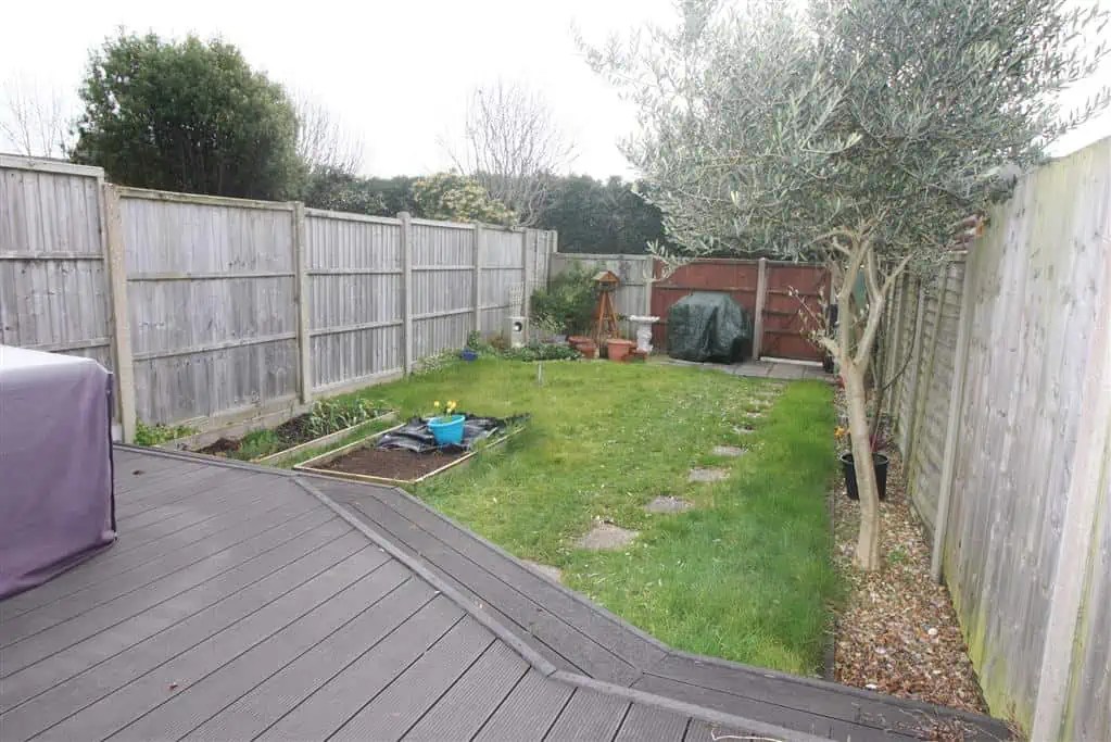 39 Portfield Road, Christchurch BH23 2AF Michael Adam Estate Agents