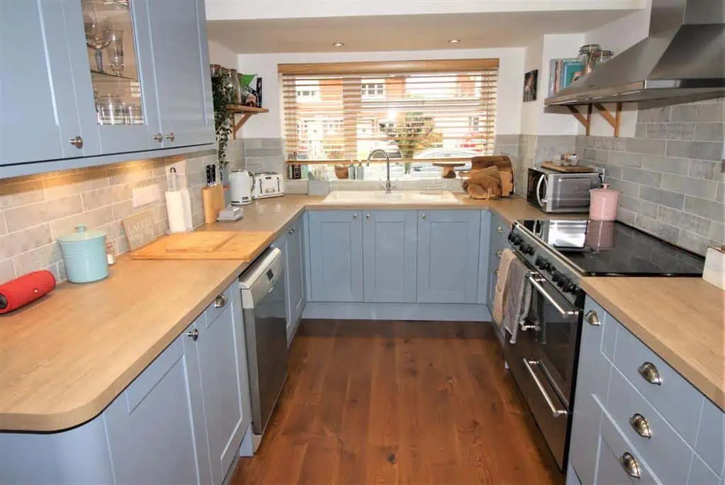 19 Bronte Avenue, Christchurch BH23 2LY Michael Adam Estate Agents