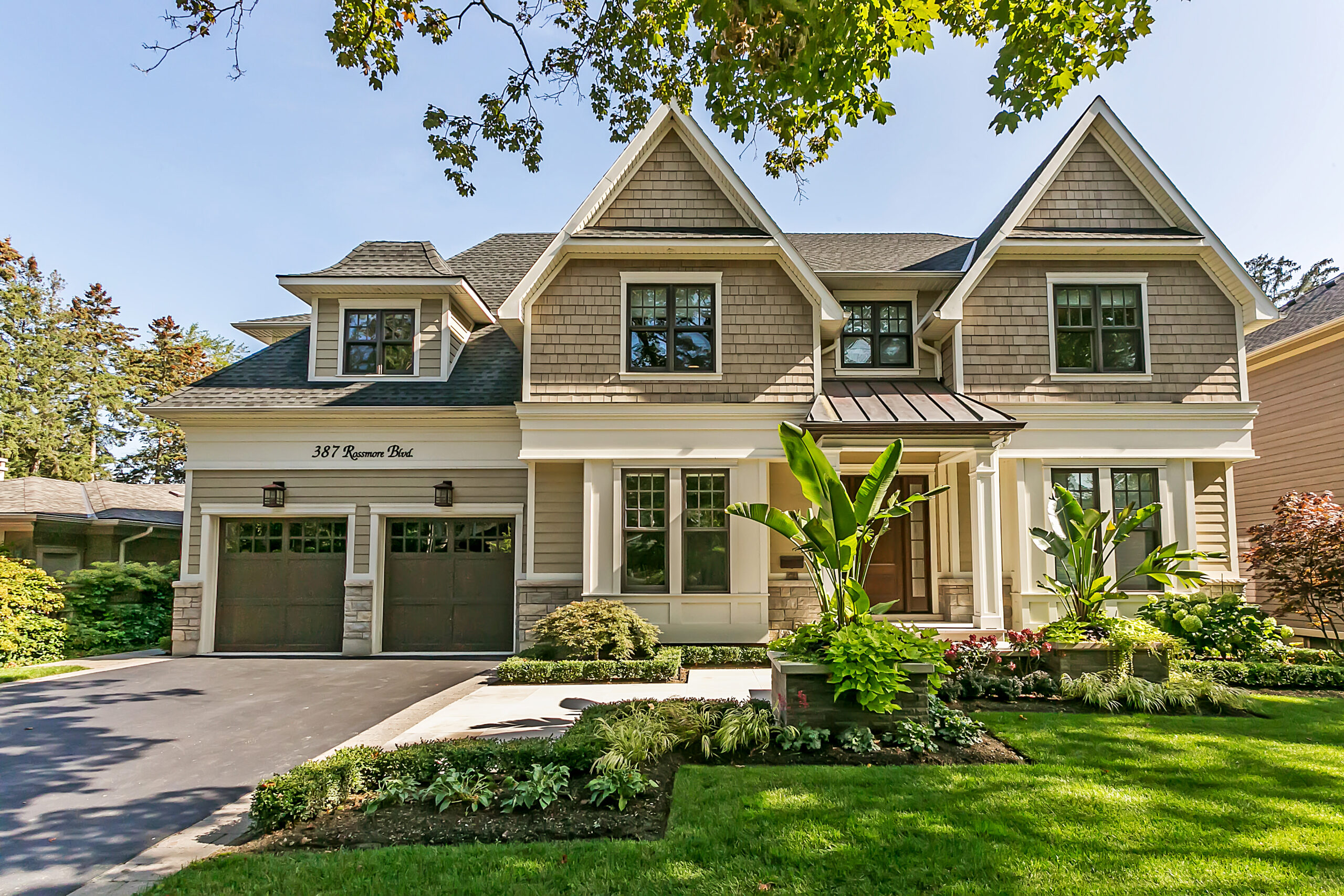 387 Rossmore Boulevard, Burlington Michael Brejnik