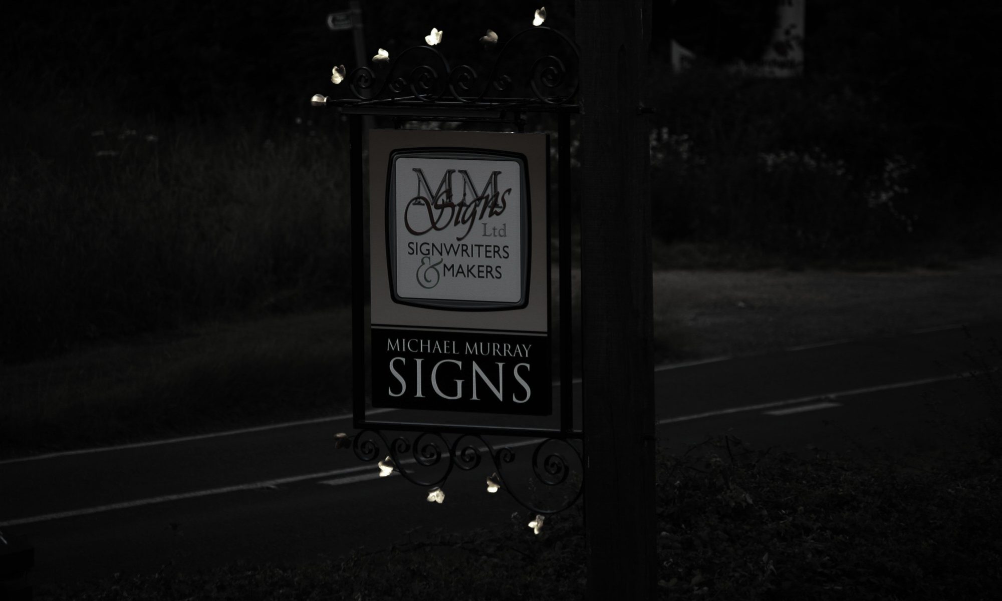 Michael Murray Signs Limited The Signwriters. Traditional signwriting