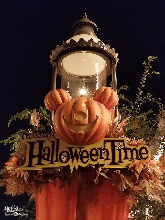 10 Reasons to Visit Disneyland and California Adventure at Halloween