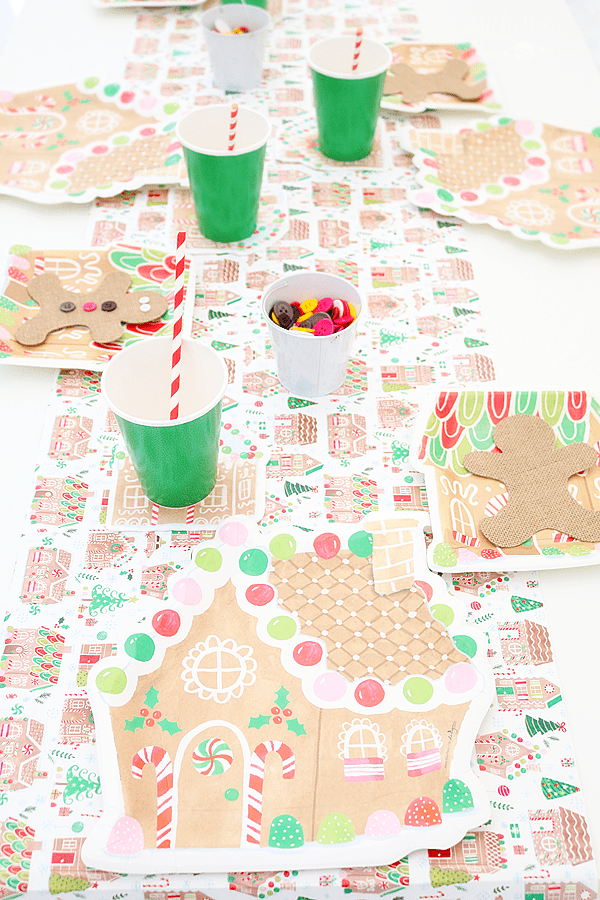 Gingerbread Christmas Party Ideas with Cricut Michelle's Party PlanIt