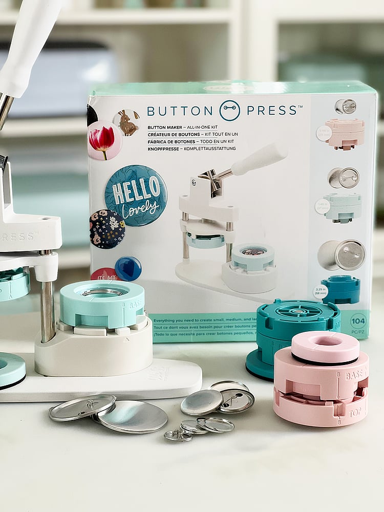 How to Use the We R Memory Keepers Button Press Michelle's Party PlanIt