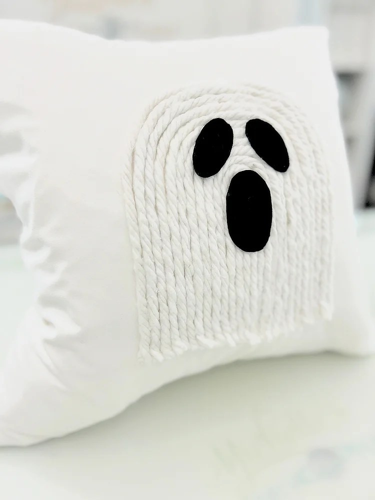 Dollar Tree Ghost Pillow Michelle's Party PlanIt