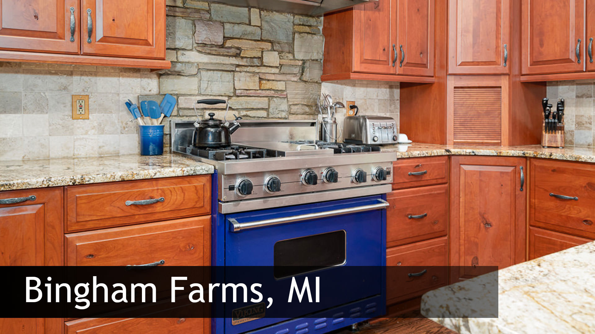 554 N Glengarry Rd in Bloomfield Hills Michigan Video Tours Real