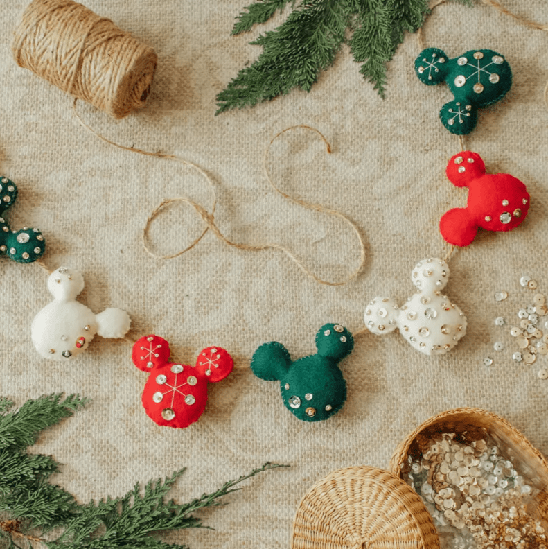 Deck The Halls With This Adorable Mickey Garland DIY