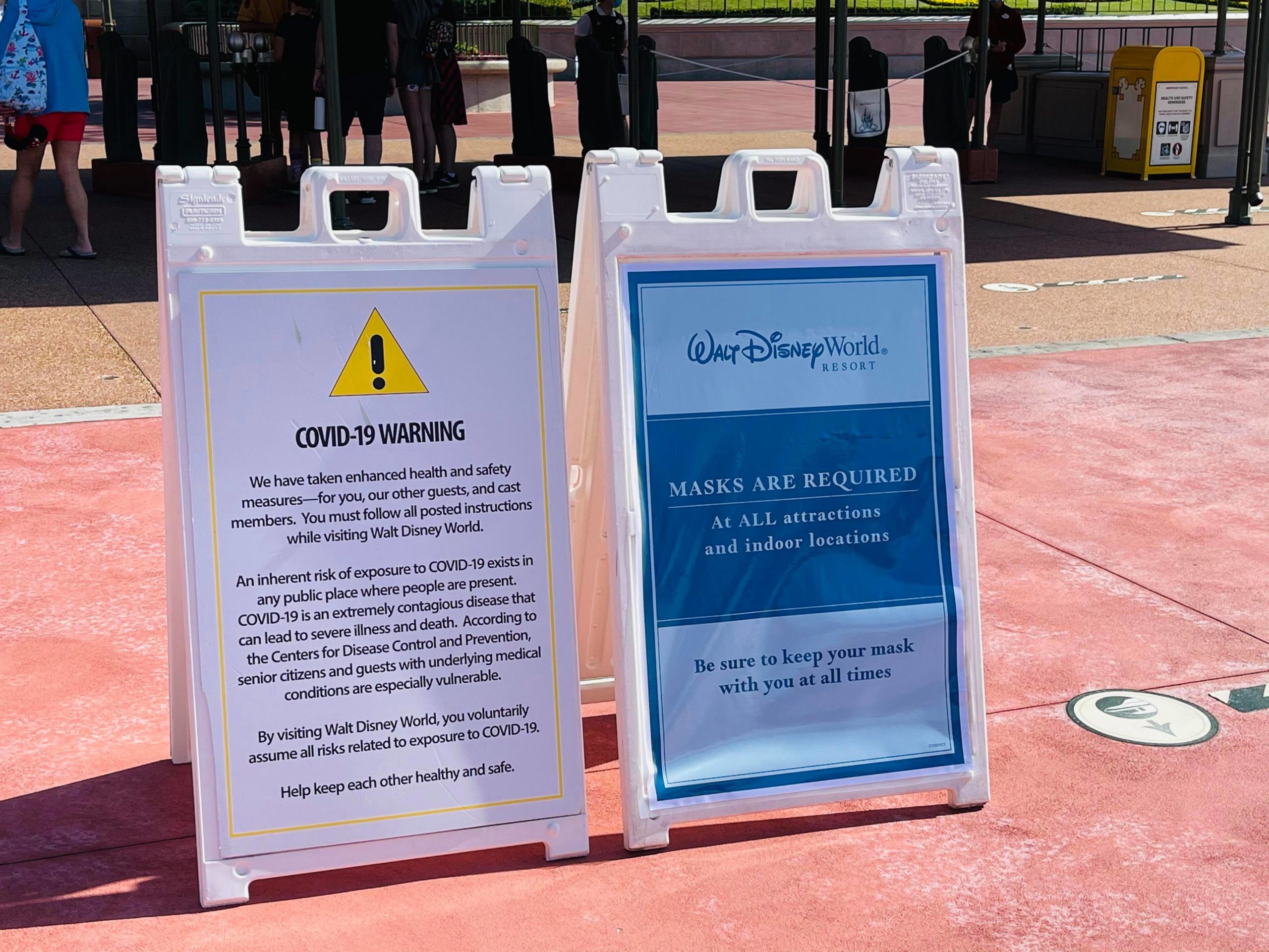 Are Masks Required While Waiting In Line at Disney World Theme Parks