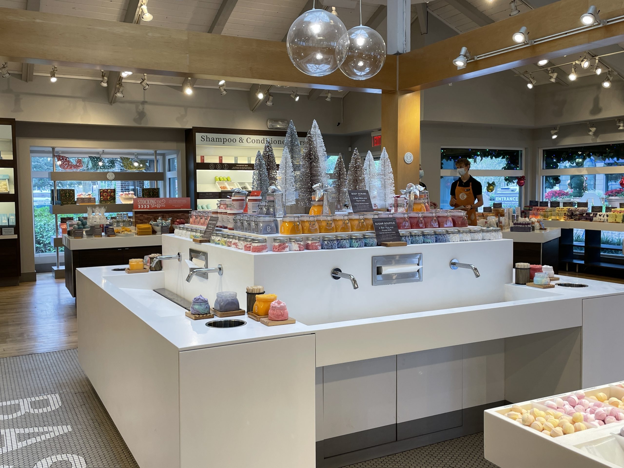 Holiday Goodies Arrive at Basin in Disney Springs!