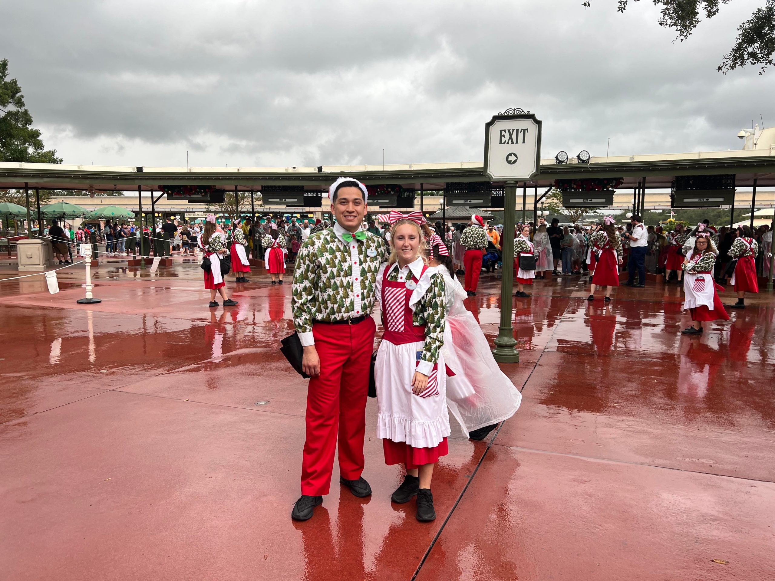 Magic Kingdom Cast Members Break Out 'Very Merry' Party Costumes