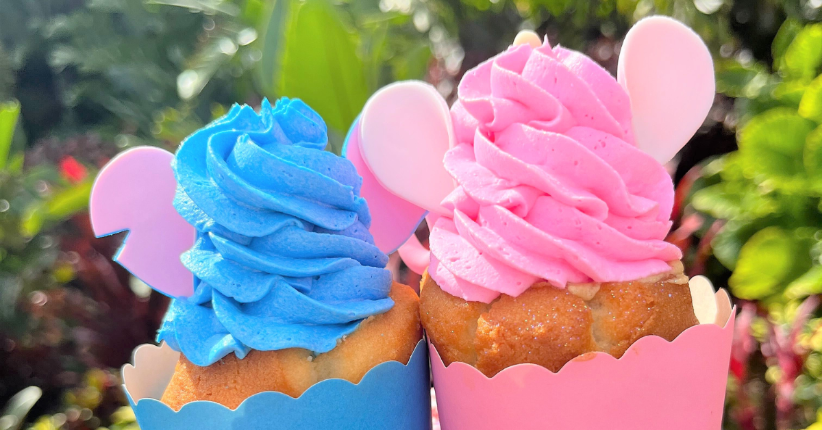 Stitch and Angel Cupcakes Make the Perfect Pairing for a Disney Date Night!