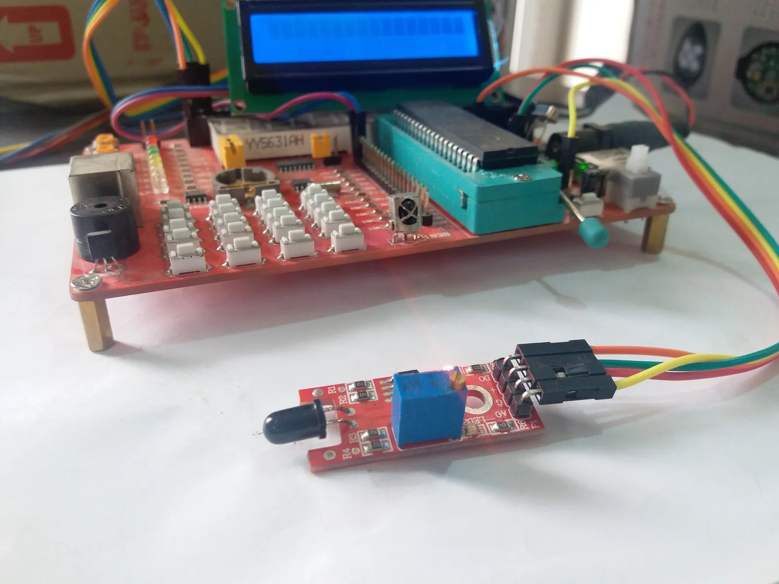 flame sensor interfacing with pic microcontroller - PIC16F877A