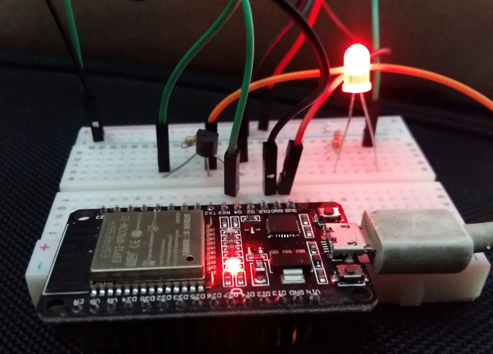 ESP32/ESP8266 Thermostat  Server Control Output Based on