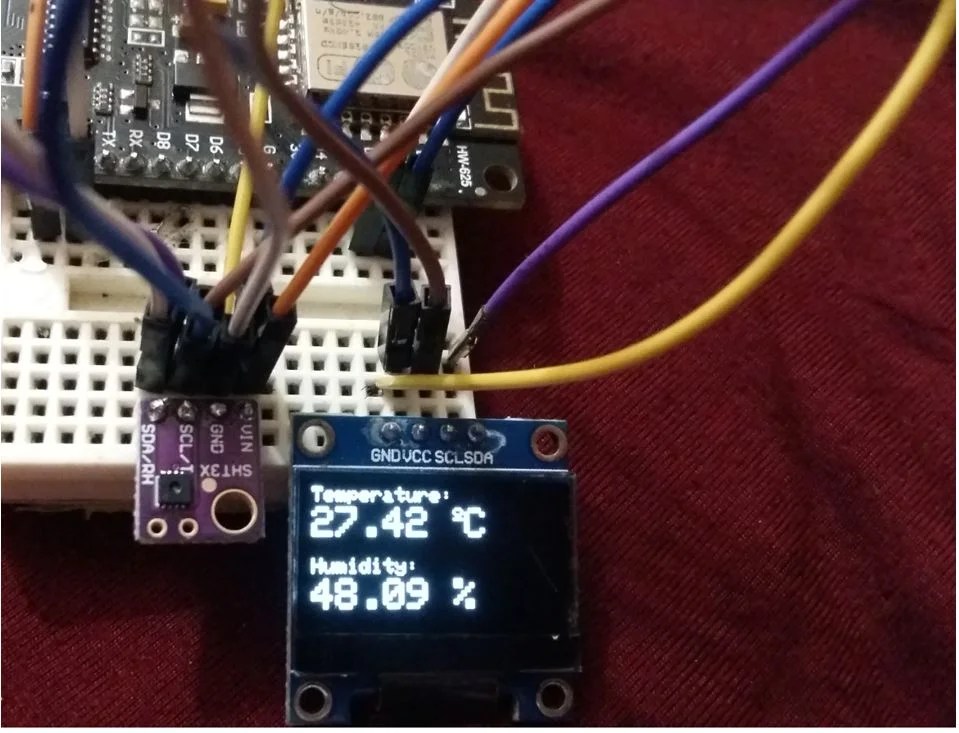 ESP8266 NodeMCU with SHT31 Temperature & Humidity Sensor