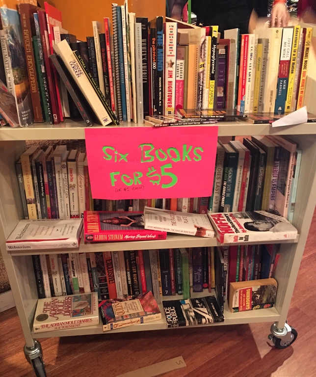 20 Superpack Thirteen Random Books! Microcosm Publishing