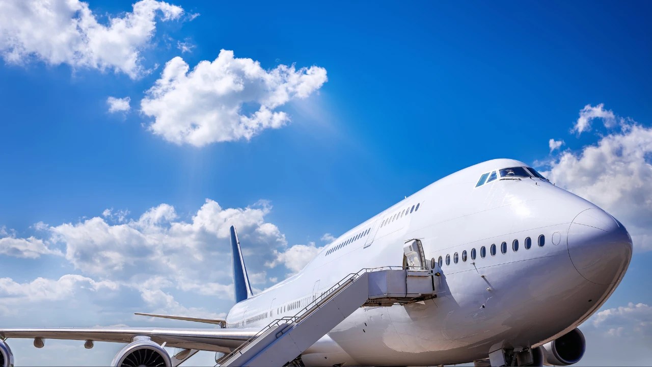 American Airlines Pilot Credentials And Their Importance Learn to Fly