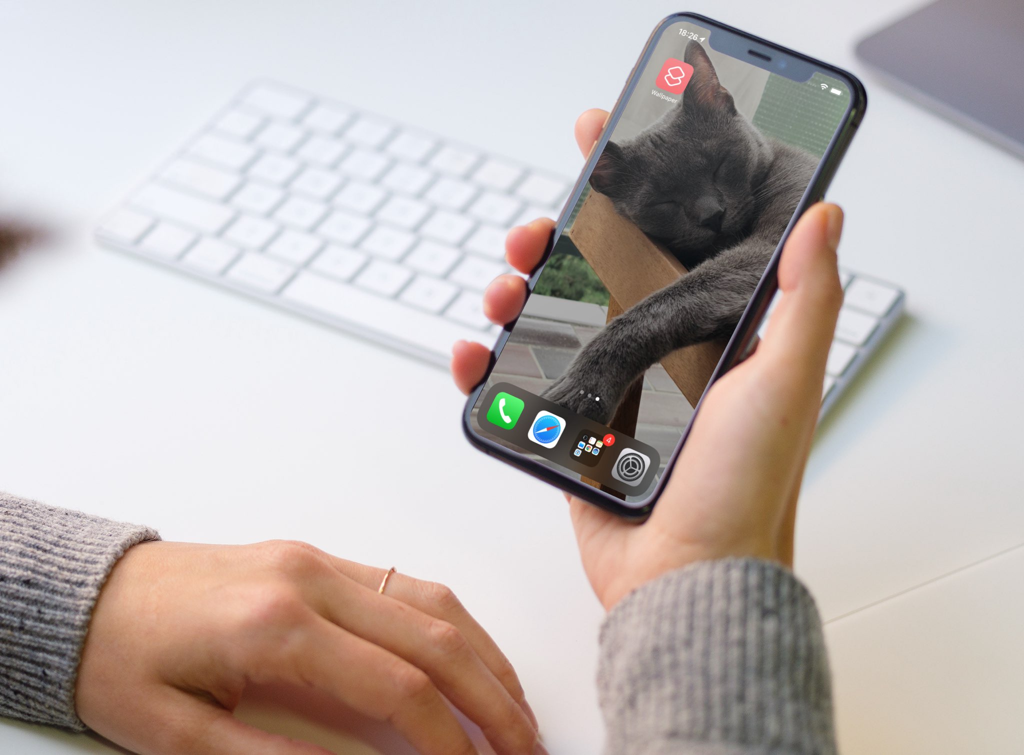 How to change your iPhone or iPad wallpaper automatically with a single