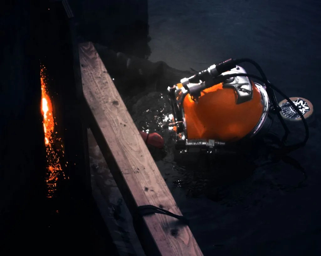 Underwater Construction MIDCO Diving & Marine Services