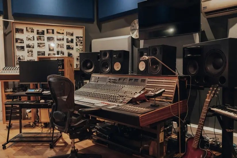 10 Best London Recording Studios in 2024