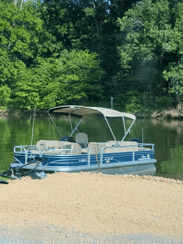 Pictures Middle TN Lakefront Land for Sale