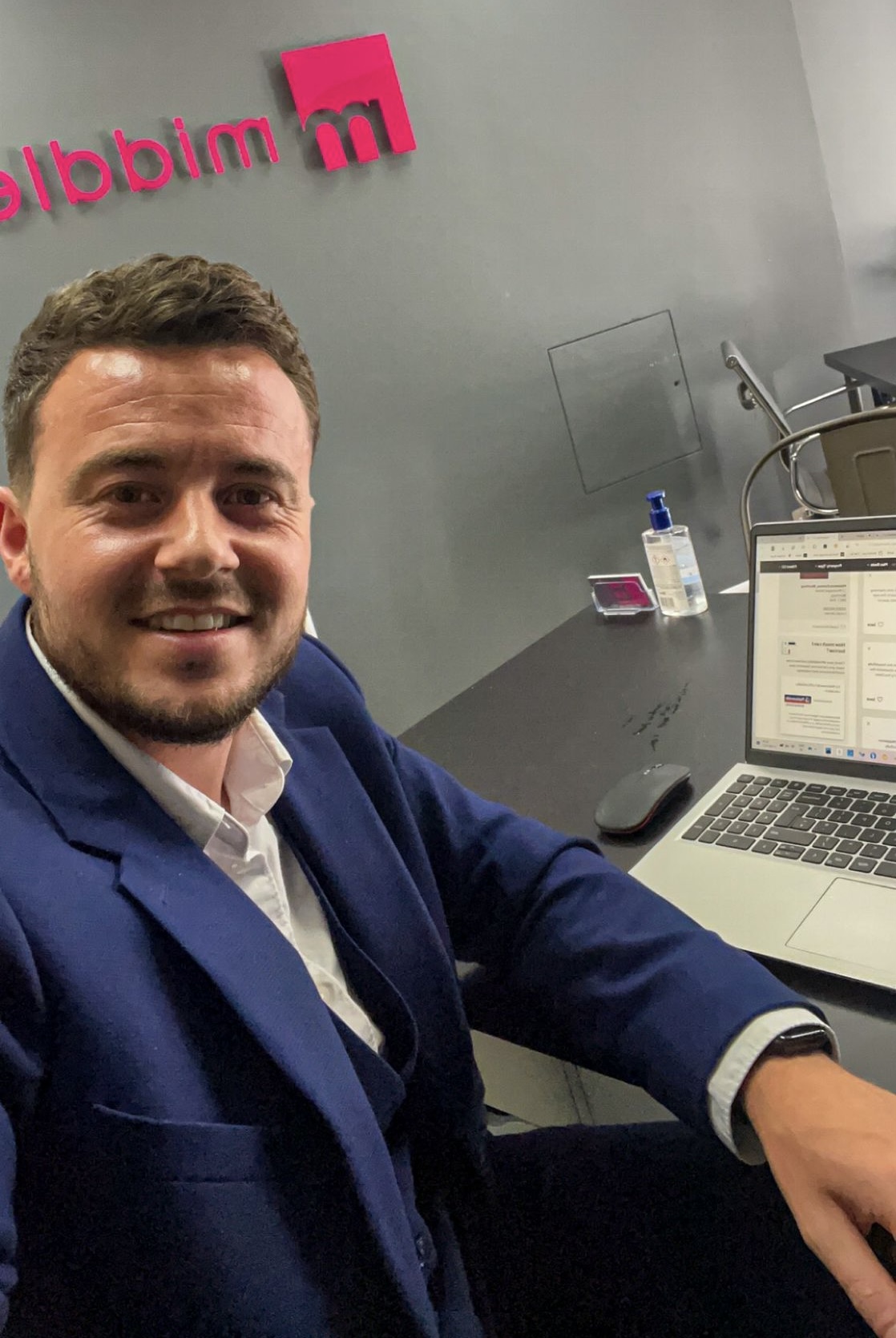 Why Selling With Your Local Estate Agent Is Best Middleton Estates