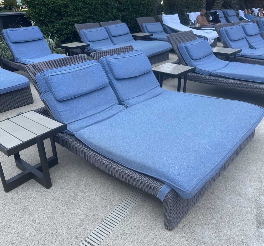 Aria Las Vegas Pool What You Really Need to Know Midlife Miles