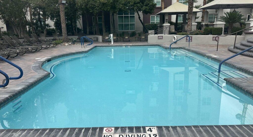 Hilton Grand Vacations Flamingo Pool Season, Hours and More Midlife