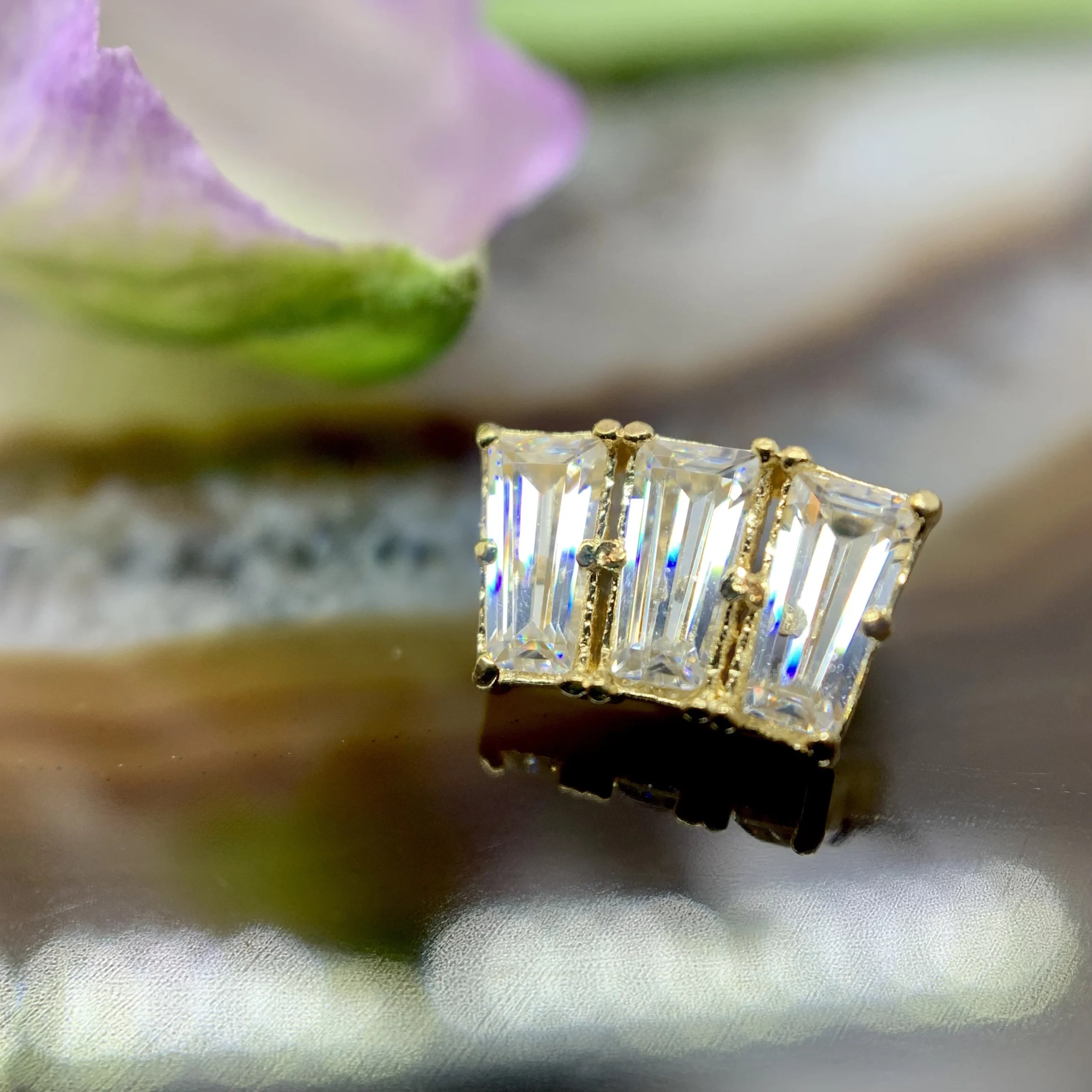 Fine Body Jewelry Gold Piercing Jewelry Midnight Moon