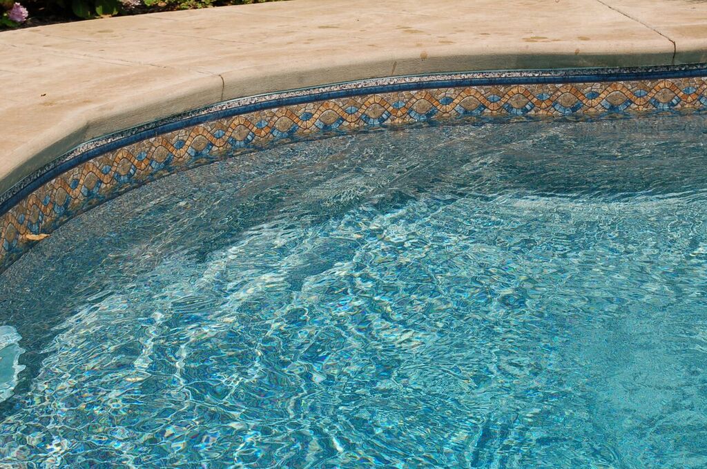 Pattern Savannah Tile/Sandstone Mid State Pool Liners
