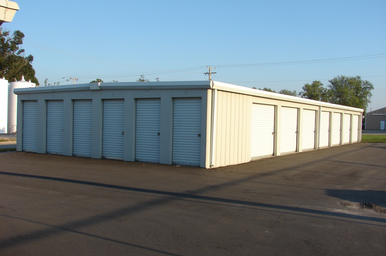 Photos of self storage units MMW Midwest Mini Warehouses
