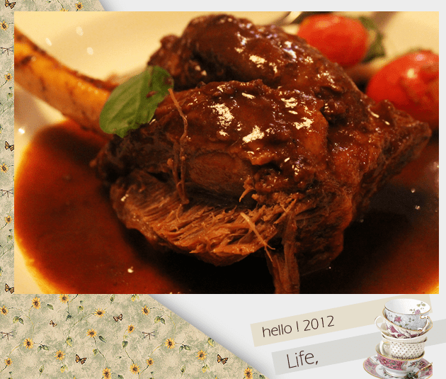 台中》美術館綠園道，桃花源異國料理盪鞦韆