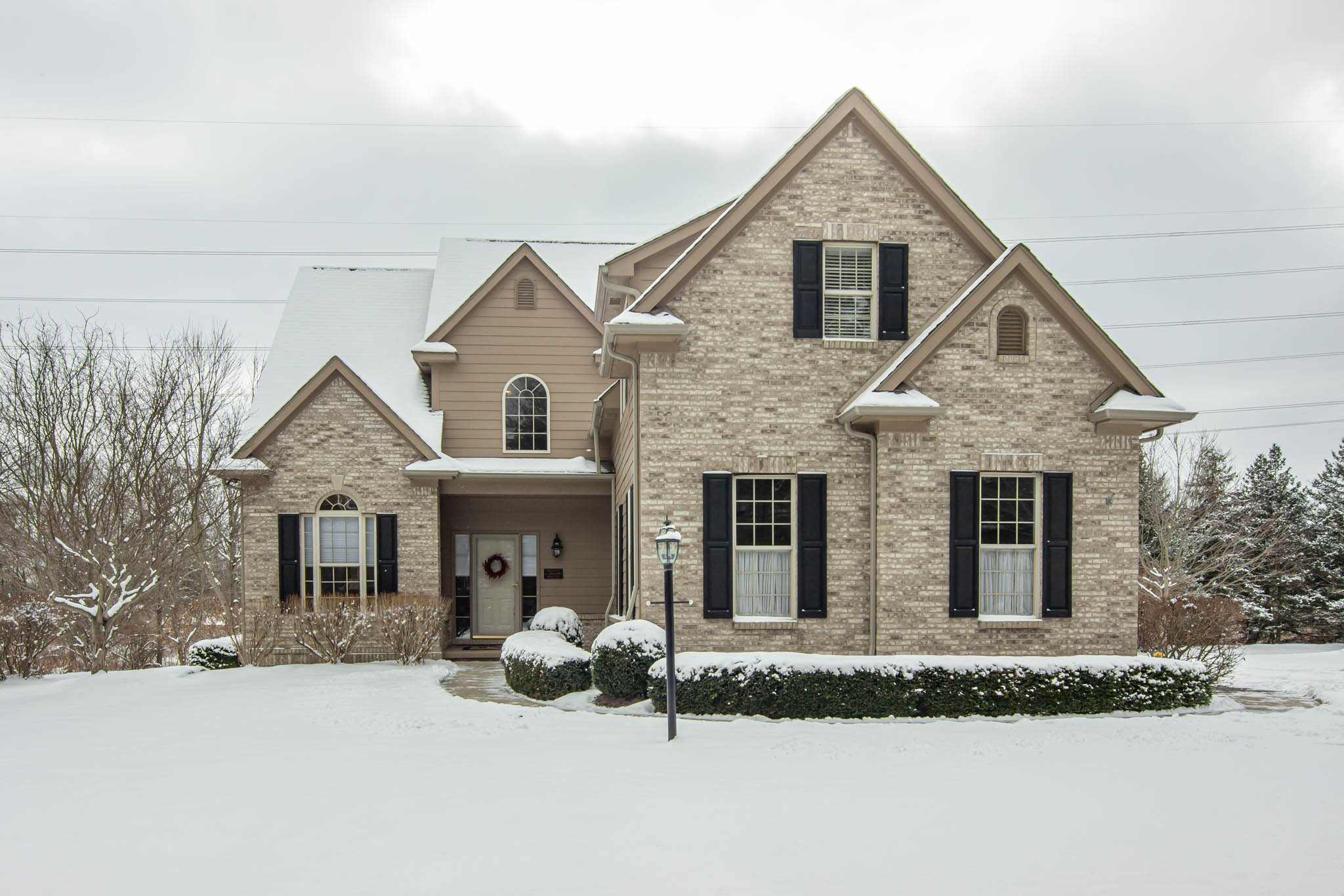 Elderwood Elegance 7149 Elderwood Circle, Clarkston, MI Schaefer