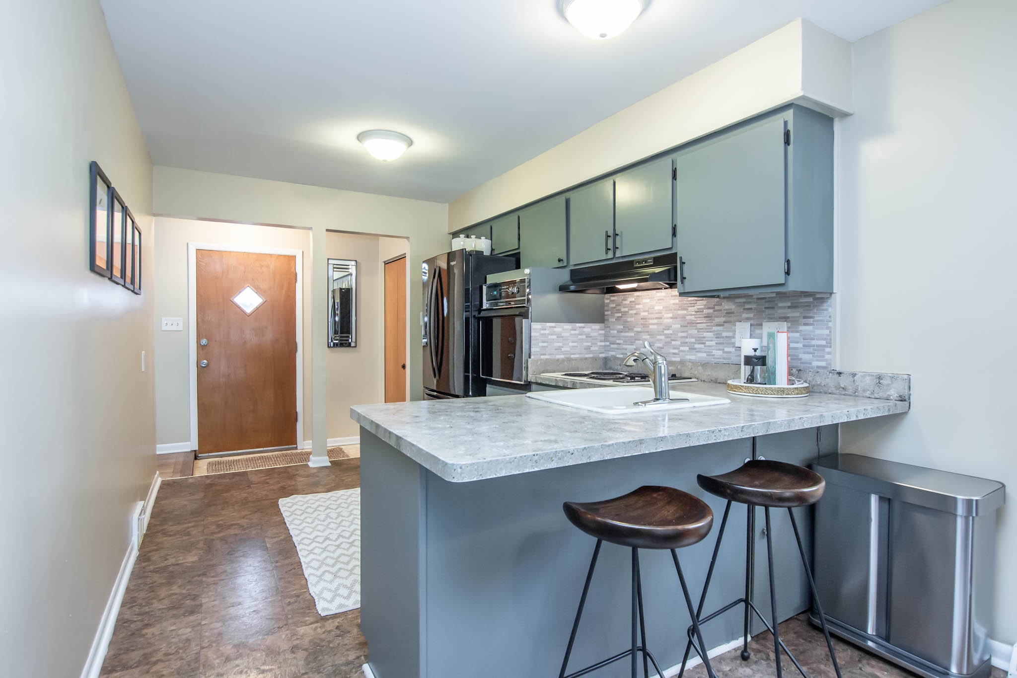 Oh, hey, Hendrickson! 1262 Hendrickson Blvd, Clawson, MI Schaefer