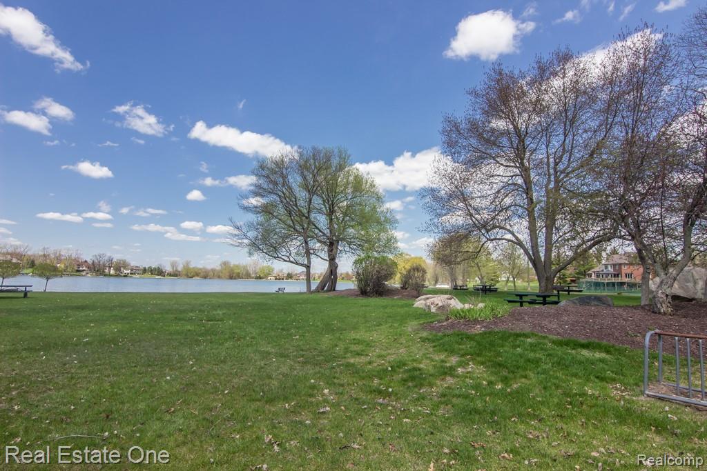 At Home in Heather Lake Estates 4322 Klais Dr, Clarkston, MI Schaefer Real Estate Family