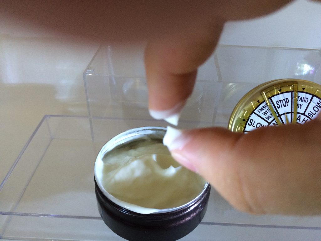 「レビュー」「スチームクリーム」を実際に使ってみた感想と評価 使い方、香り、効果、使用期限、限定デザイン缶などを紹介