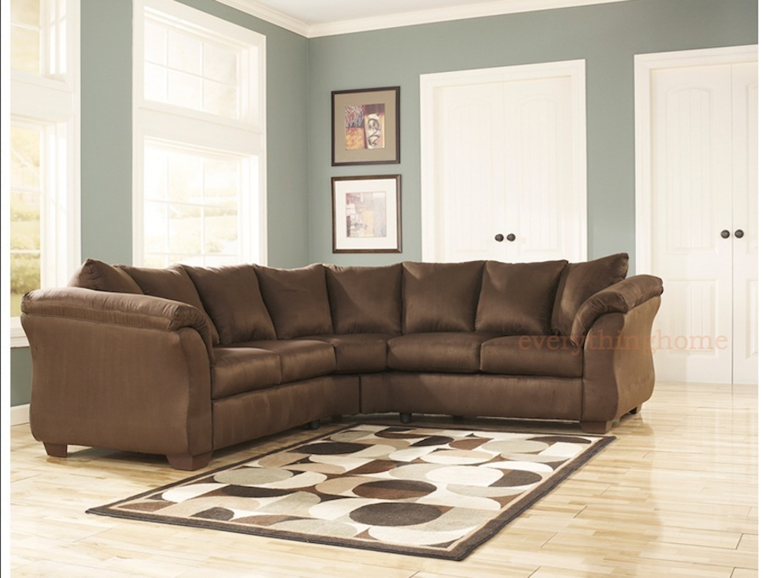 ASHLEY DARCY SIGNATURE FABRIC UPHOLSTERED SECTIONAL SOFA IN CAFE OR