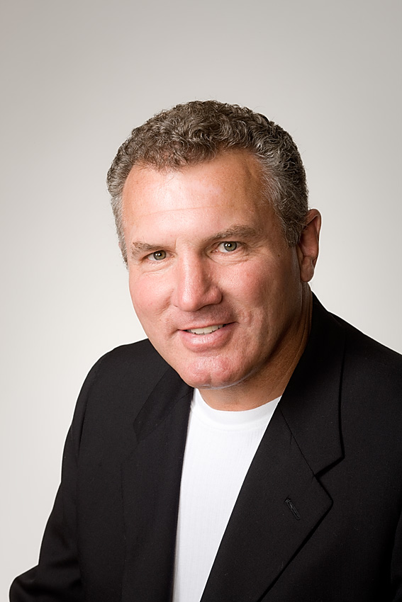 Mike Albert Auctioneer