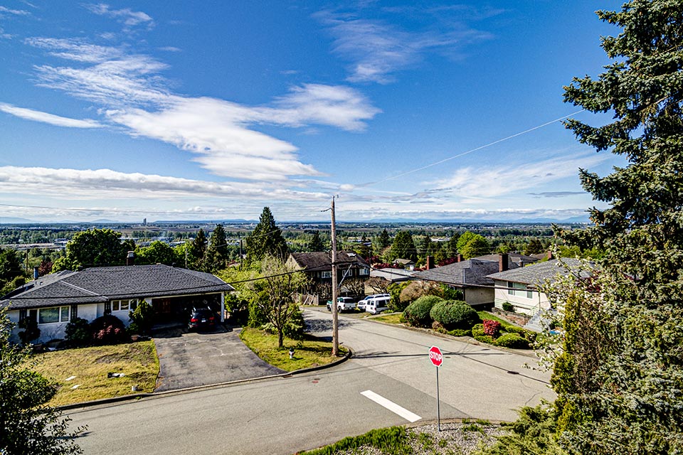 Specializing in South Slope & Suncrest areas of Burnaby, Vancouver Real Estate... Michael Dickie