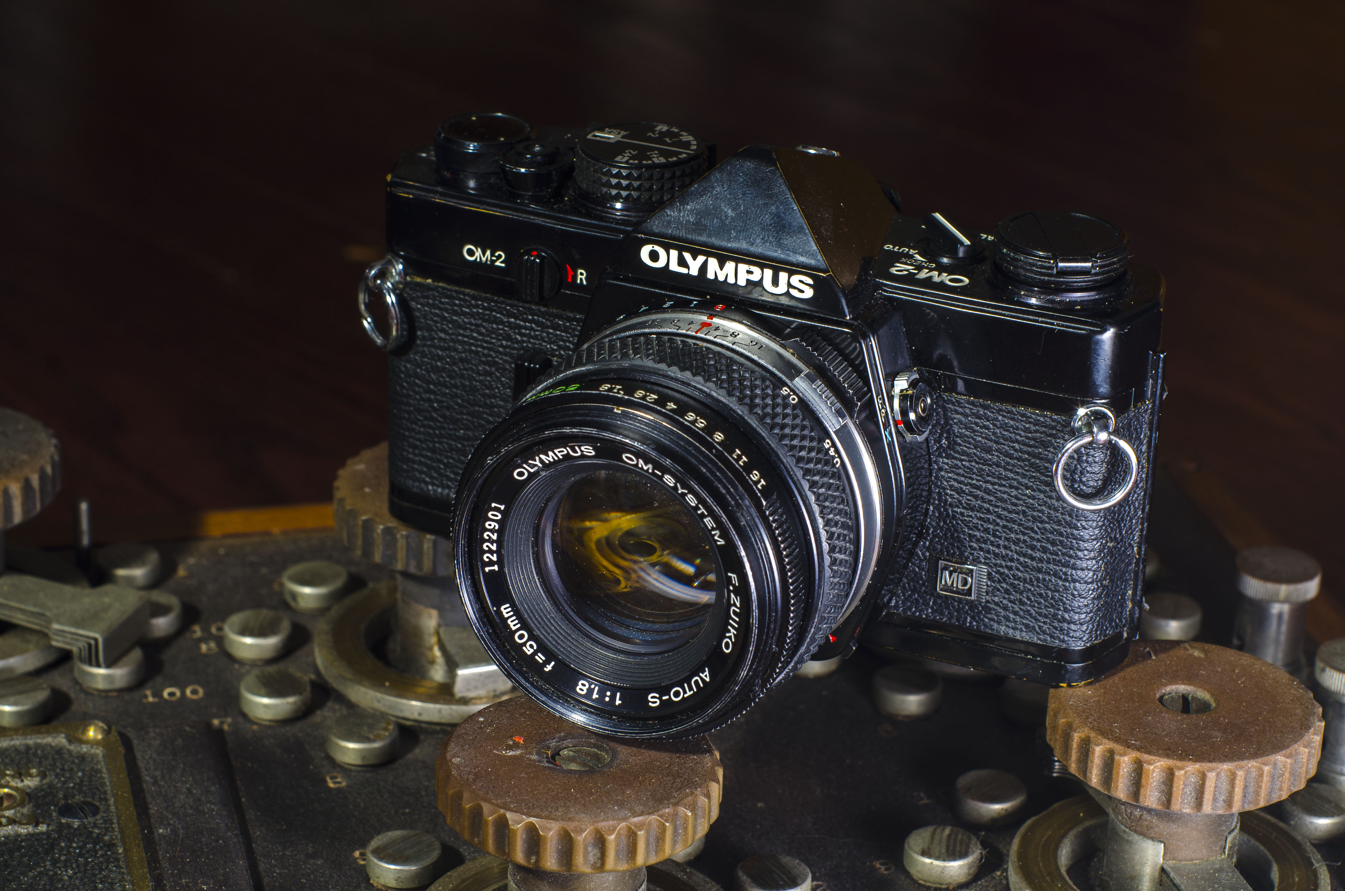 Olympus OM2 MD (1975) mike eckman dot com