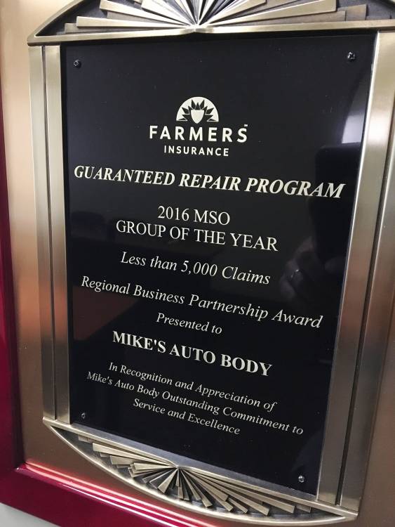 Mike's Auto Body Wins Farmers Regional MSO of the Year Award Again