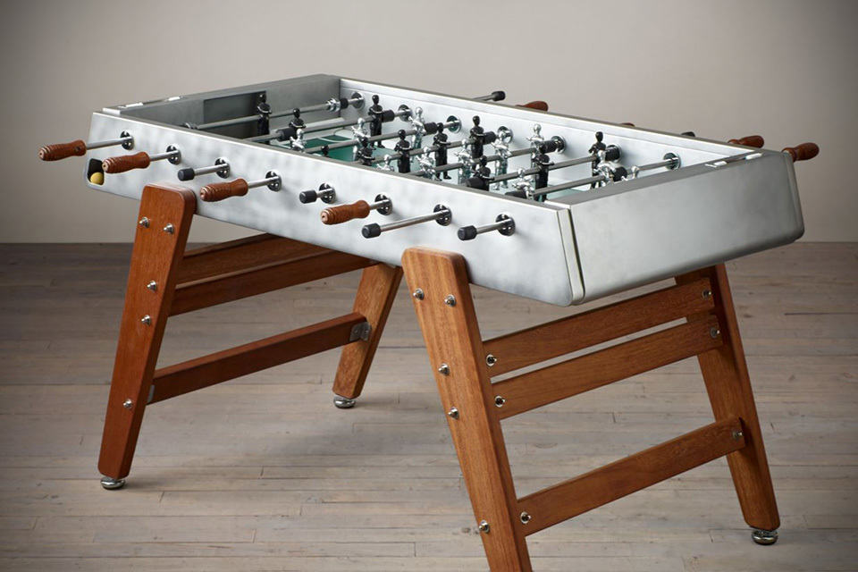 Competition Foosball Table MIKESHOUTS