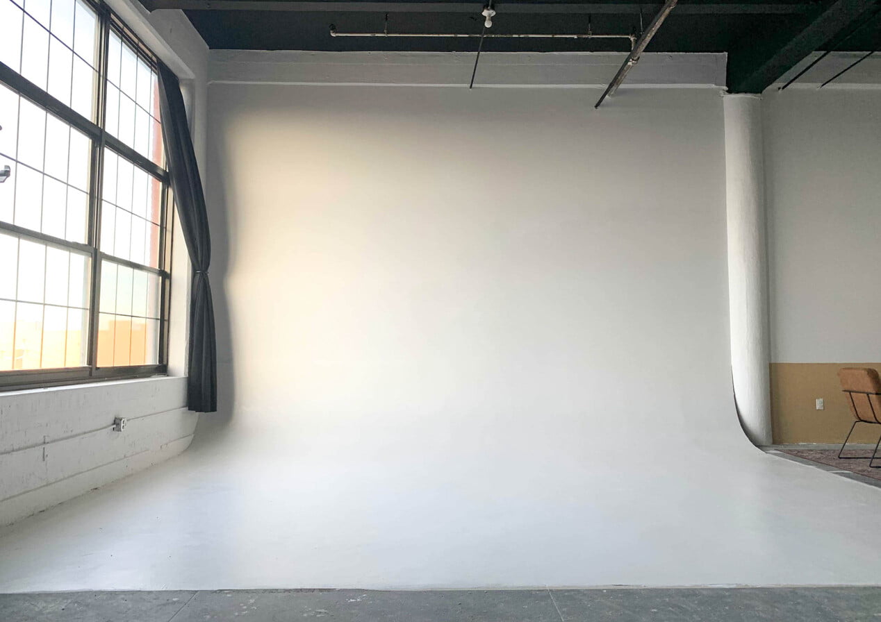 Mik Space Brooklyn Photo Studio Rental price start from 30 per Hour