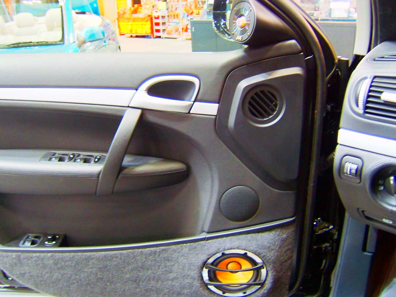 Milbert Vacuum Tube Car Amplifiers